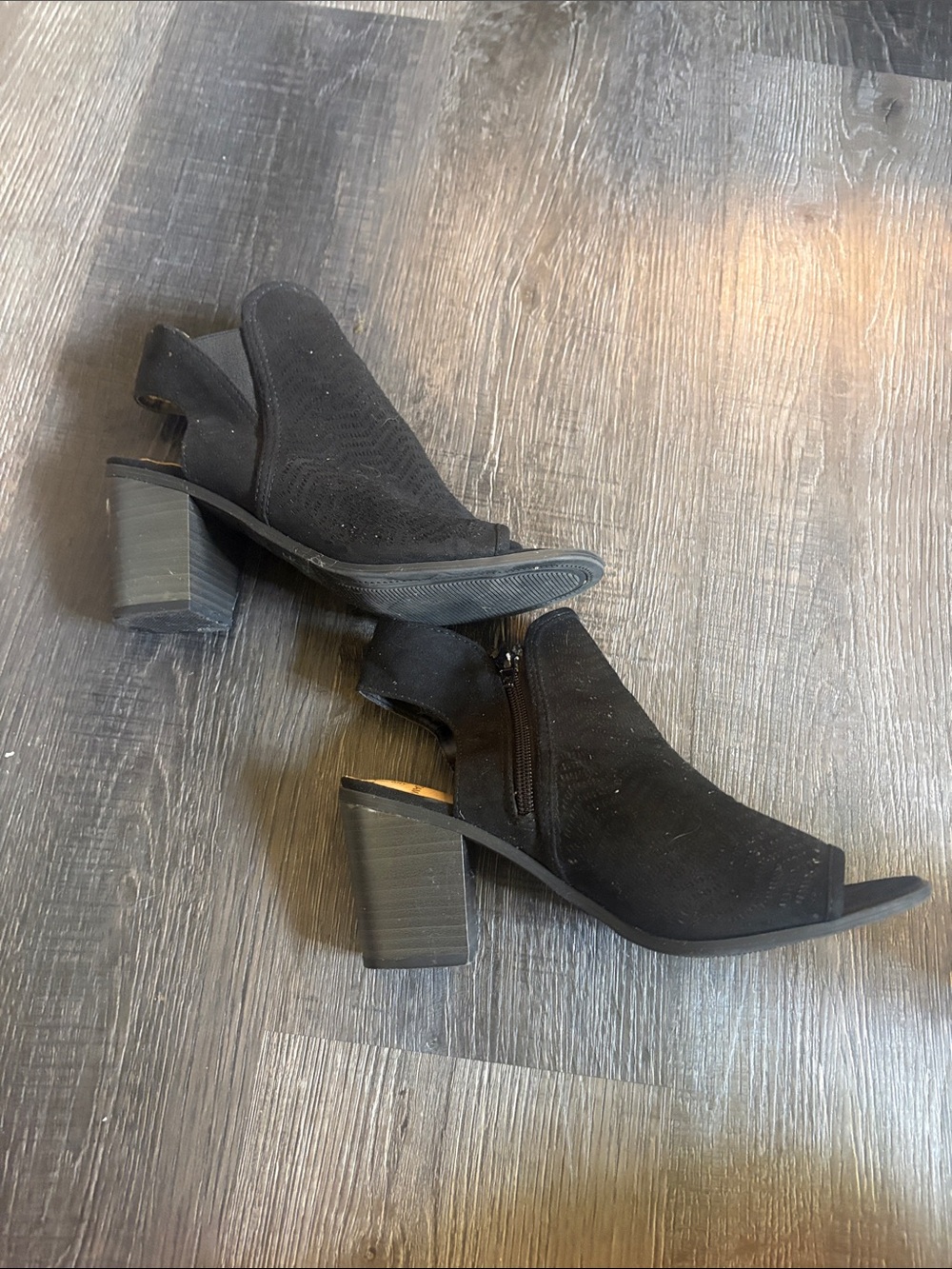 Time and Tru Black Suede Open-Toe Block Heel Slingback